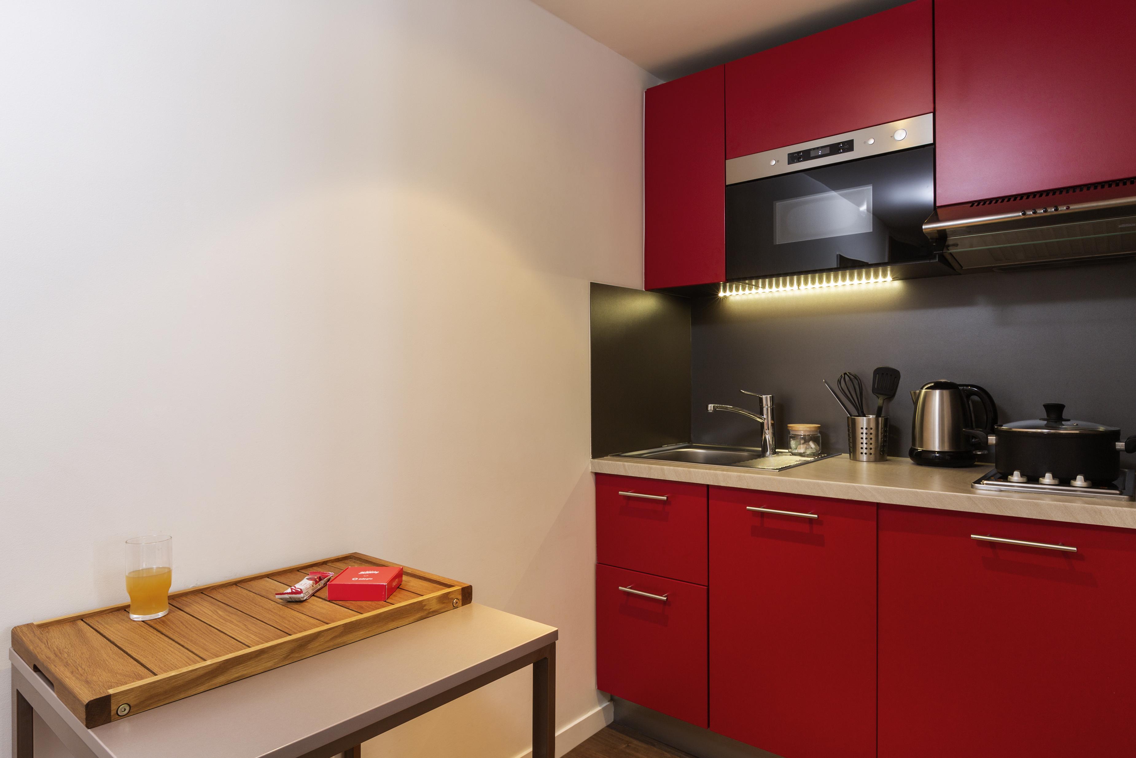 Aparthotel Adagio La Defense קורבוו מראה חיצוני תמונה