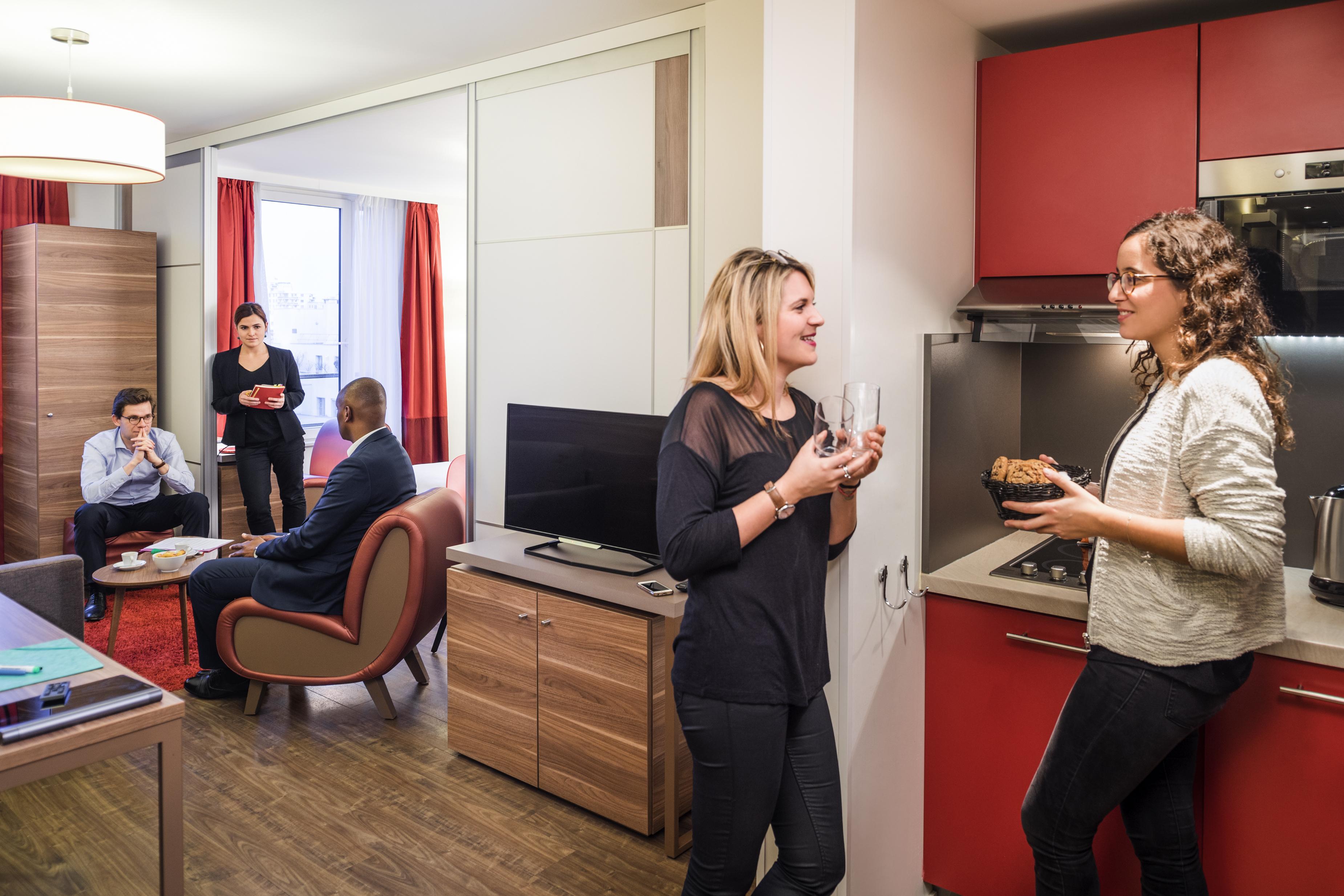 Aparthotel Adagio La Defense קורבוו מראה חיצוני תמונה