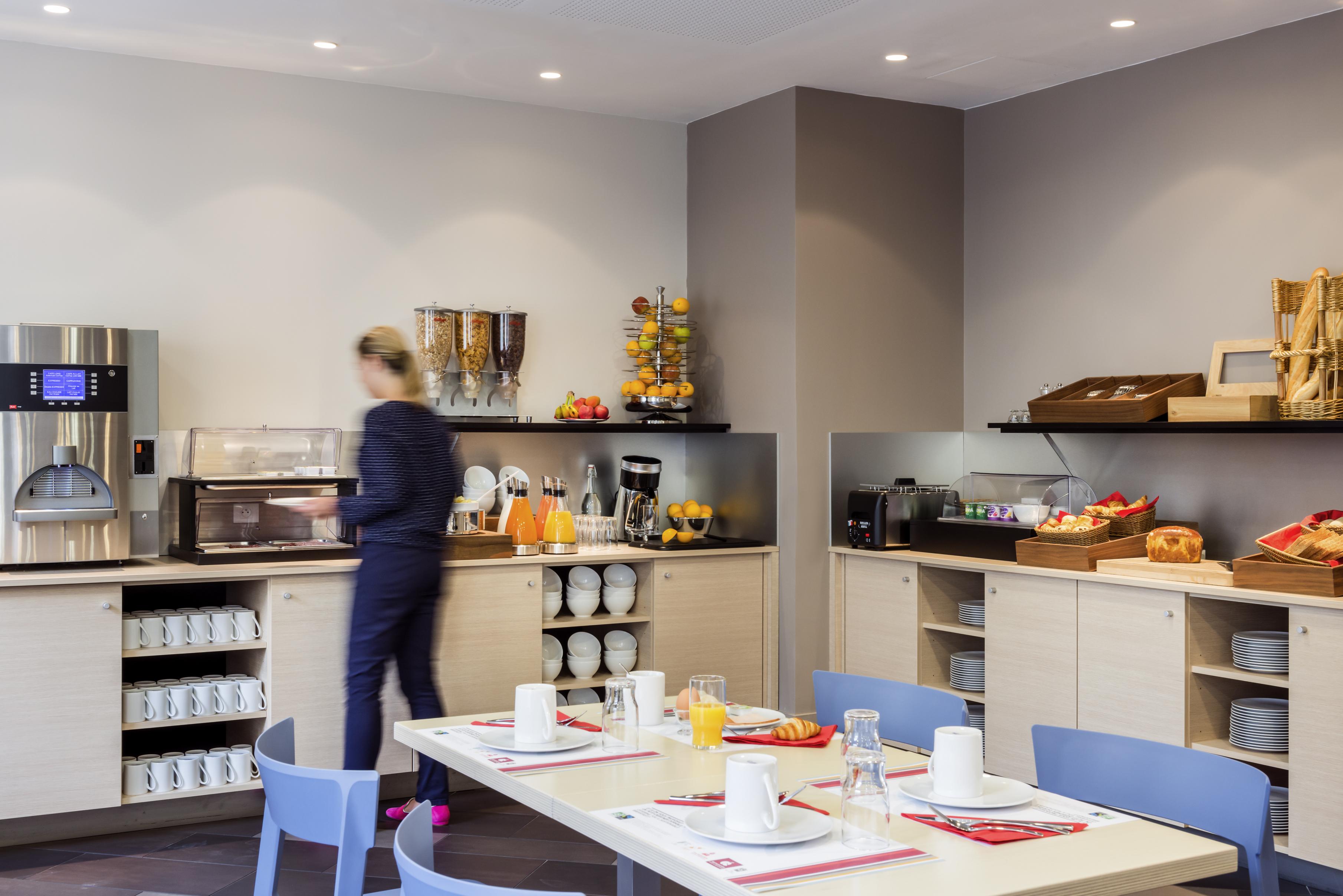 Aparthotel Adagio La Defense קורבוו מראה חיצוני תמונה